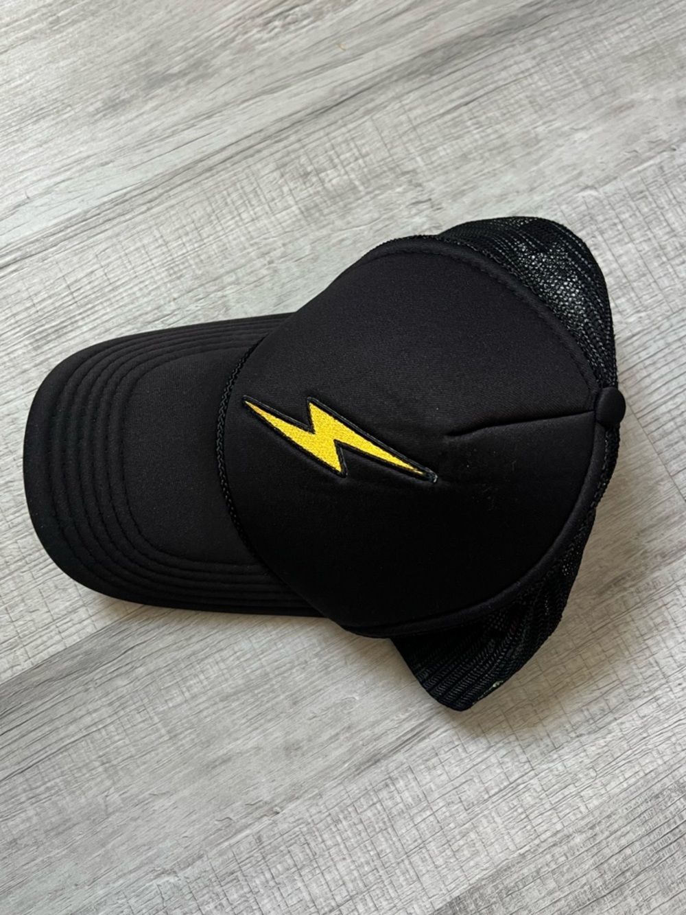 AVIATOR NATION Vintage Lightning Bolt Trucker Hat Black Truckers Cap with Yellow - Picture 4 of 13